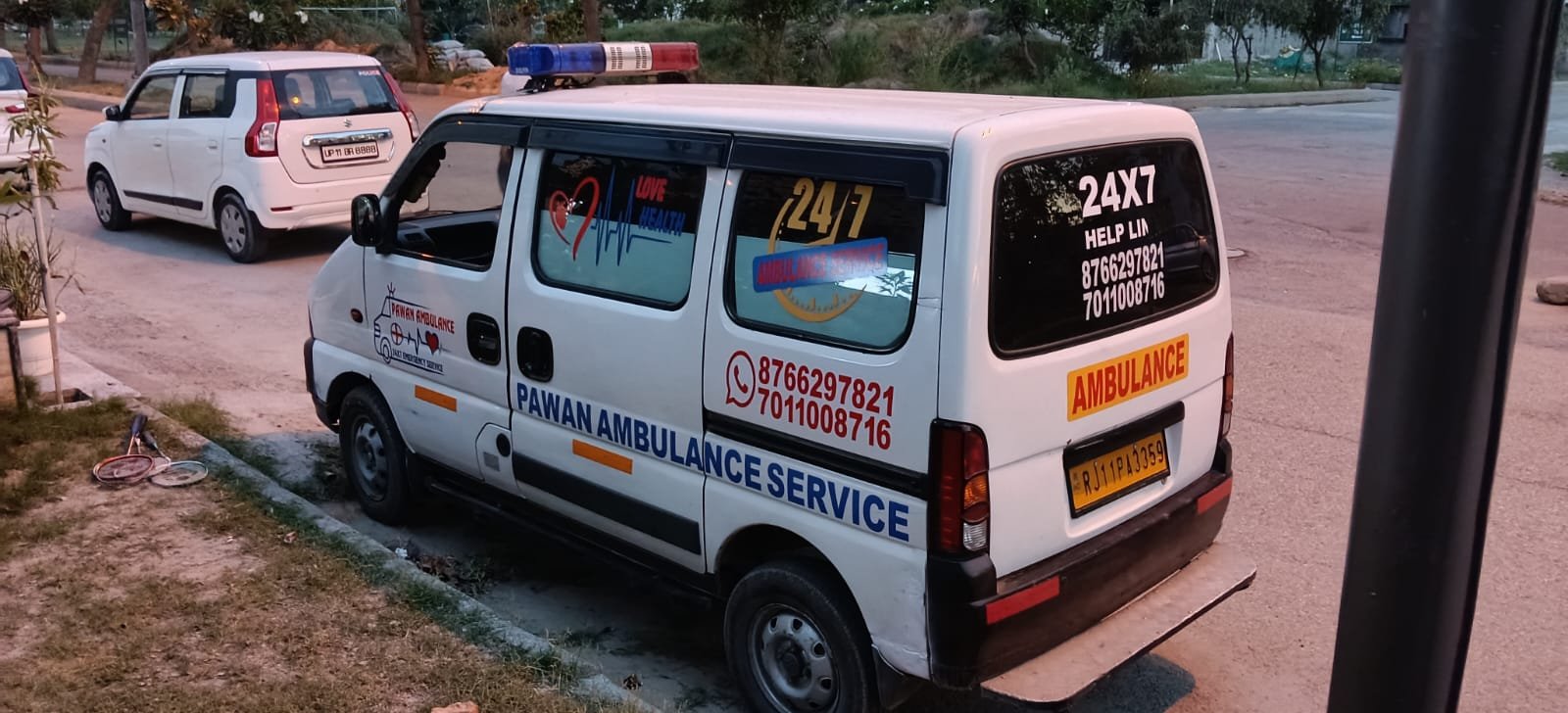 ICU Ambulance with Ventilator and Medical Setup